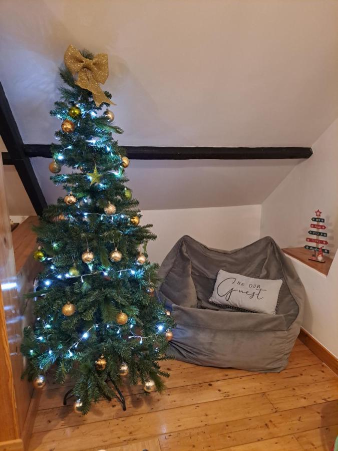 Harbour Loft! Newly Refurbished 3 Bed Flat! Apartment Burry Port Ngoại thất bức ảnh